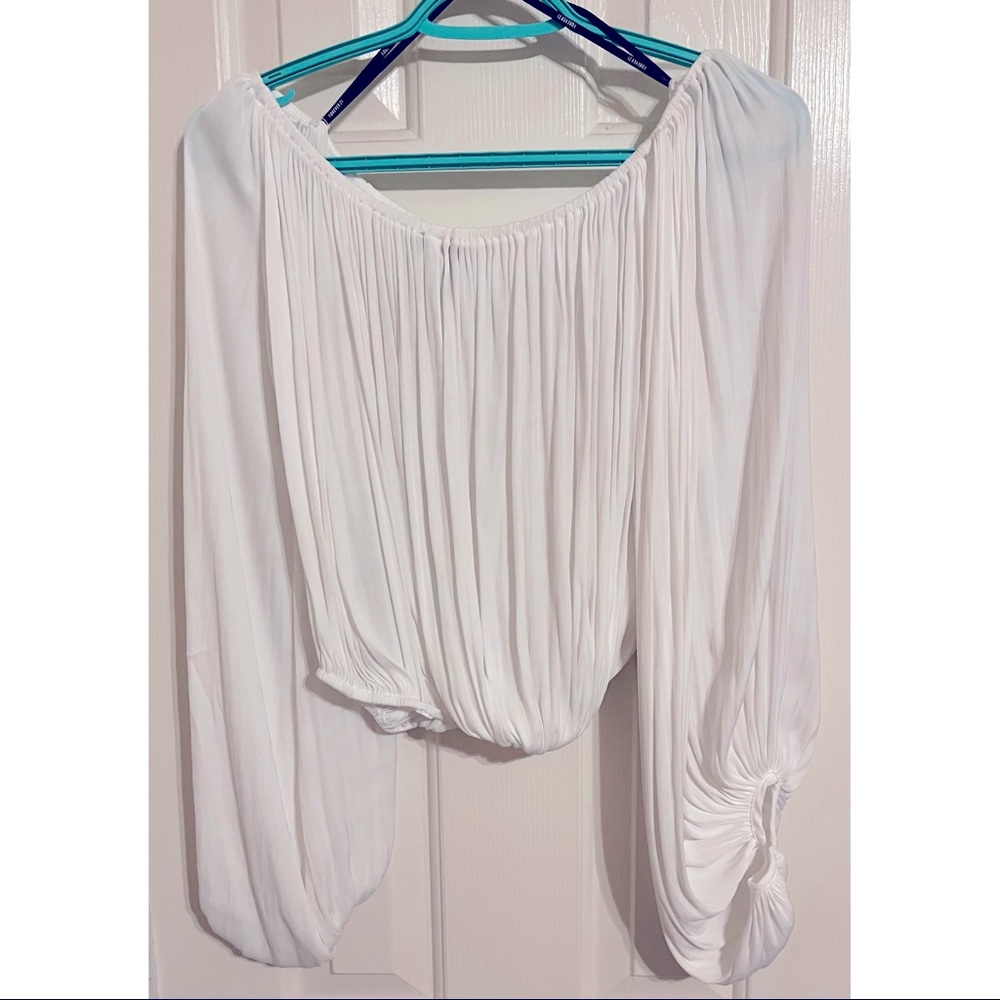 Flowy long sleeve crop top